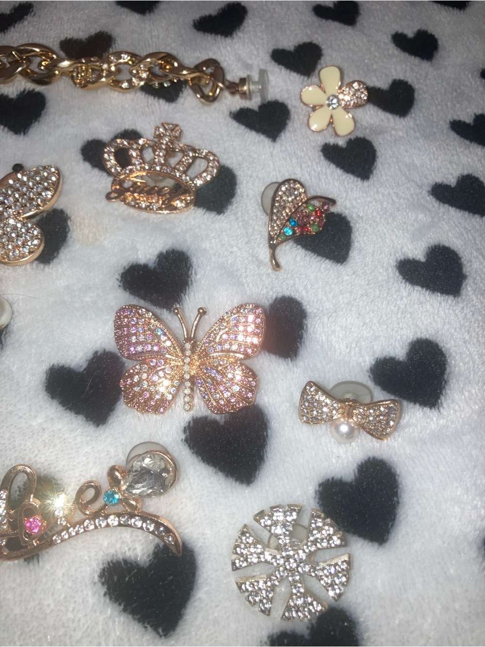 Gold Rhinestone Croc Charms - Picture 3 of 5